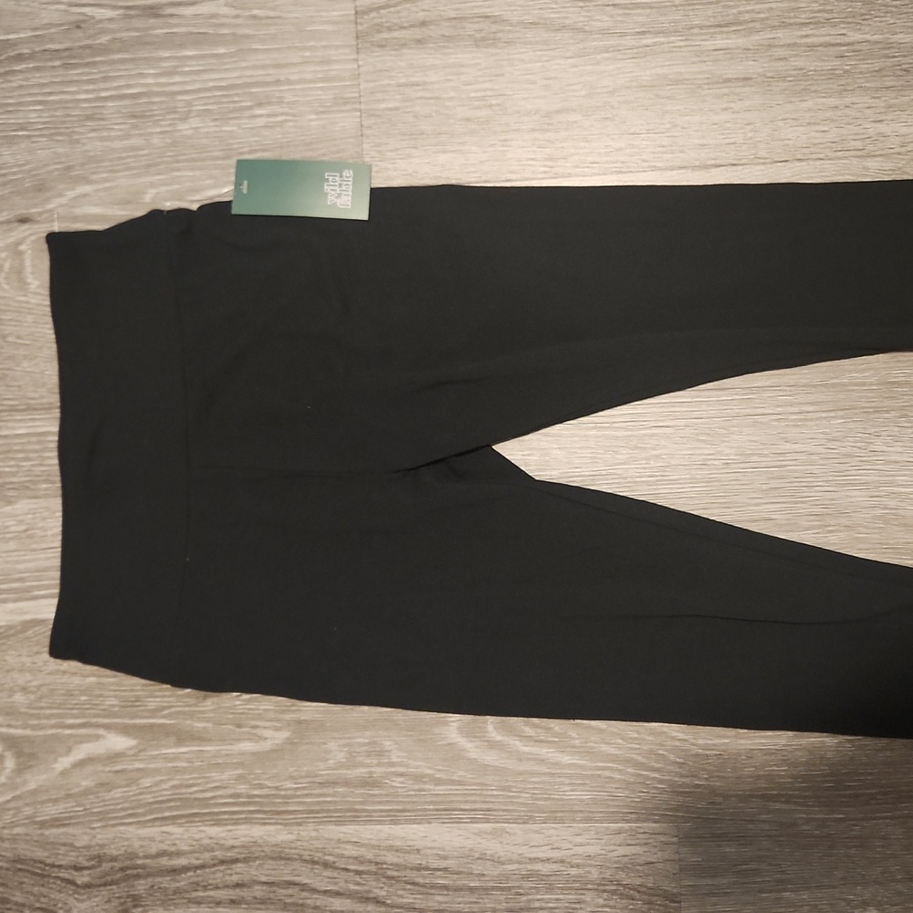 Woman's Wild Fable black leggings size xs